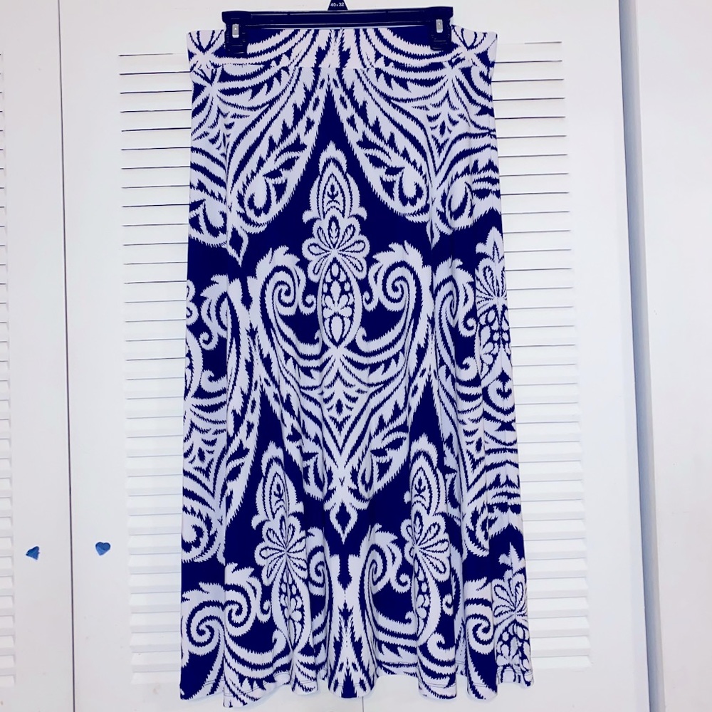 NWOT International Concepts Maxi Skirt